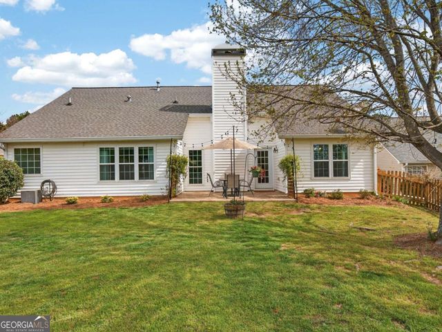 5592 Thistledown Terrace, Sugar Hill, GA 30518