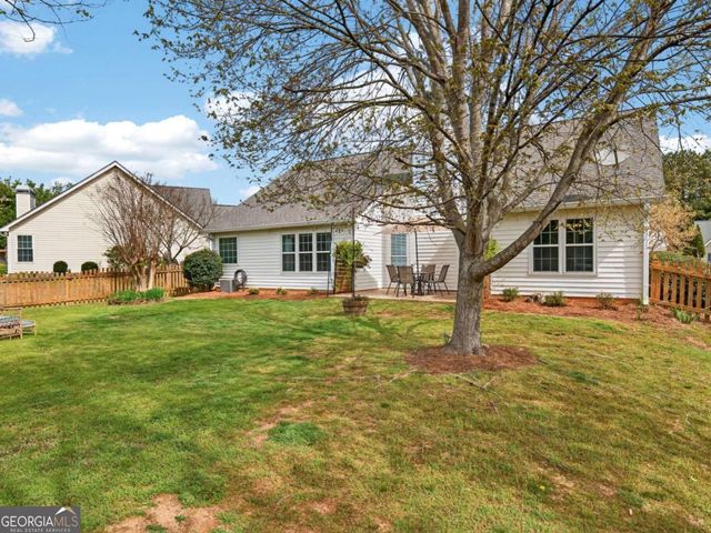 5592 Thistledown Terrace, Sugar Hill, GA 30518