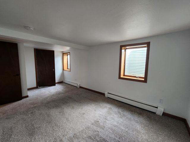 516 SW Summit, Minot, ND 58701