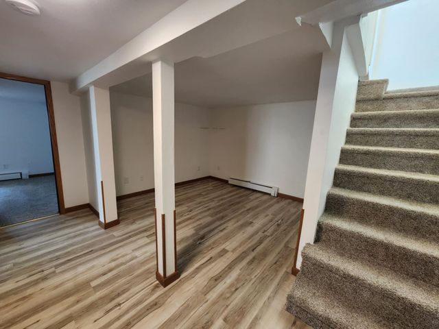 516 SW Summit, Minot, ND 58701