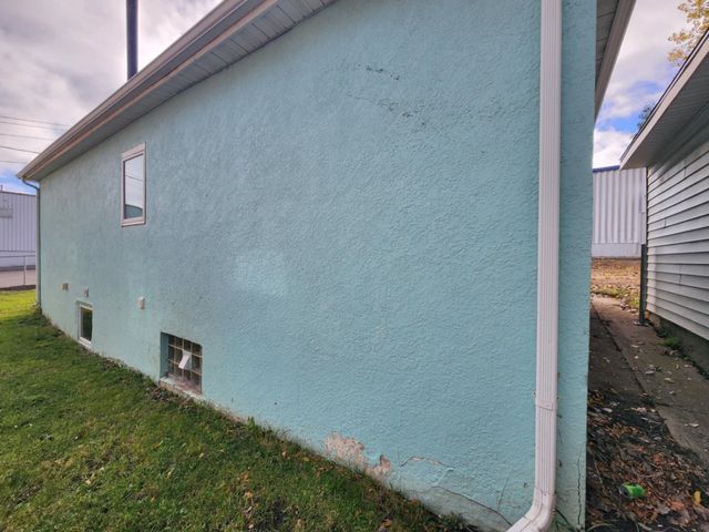 516 SW Summit, Minot, ND 58701