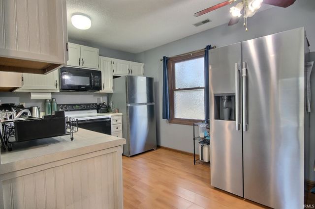 6618 Wood Rim Run, Fort Wayne, IN 46825