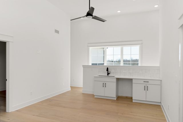 959 Fanning Bend Dr, Winchester, TN 37398