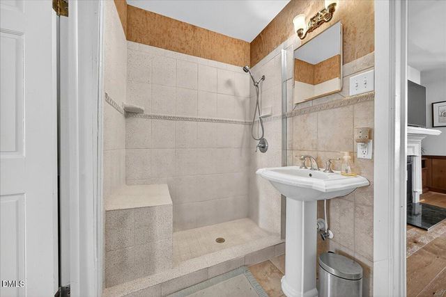 119 N College Street, Youngsville, NC 27596