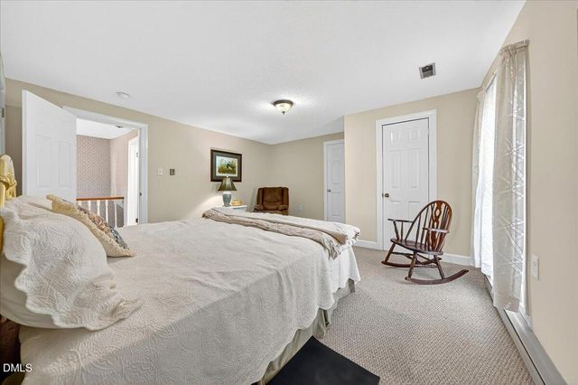 119 N College Street, Youngsville, NC 27596