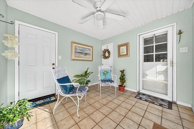 119 N College Street, Youngsville, NC 27596