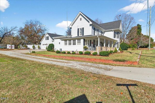 119 N College Street, Youngsville, NC 27596