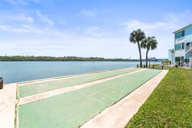 1 WINDRUSH BOULEVARD 24, Indian Rocks Beach, FL 33785