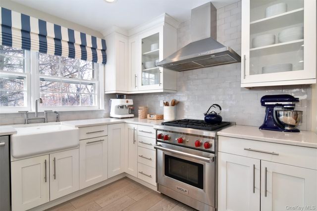 81 N Broadway, Irvington, NY 10533