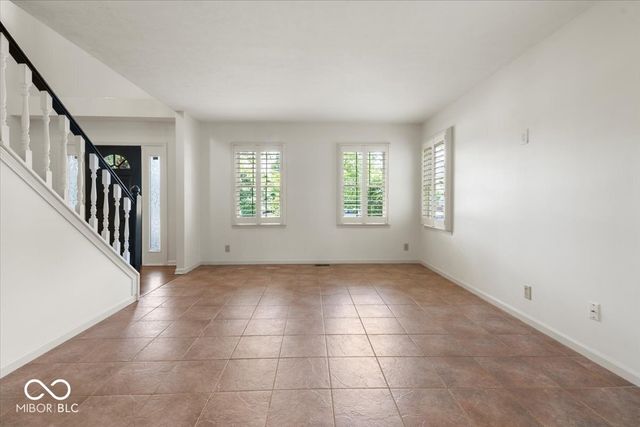 10480 Greenway Drive, Fishers, IN 46037