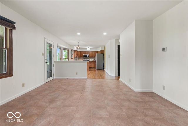 10480 Greenway Drive, Fishers, IN 46037