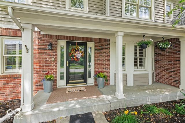 10480 Greenway Drive, Fishers, IN 46037