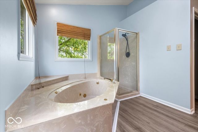 10480 Greenway Drive, Fishers, IN 46037