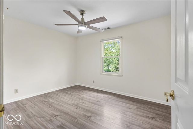 10480 Greenway Drive, Fishers, IN 46037