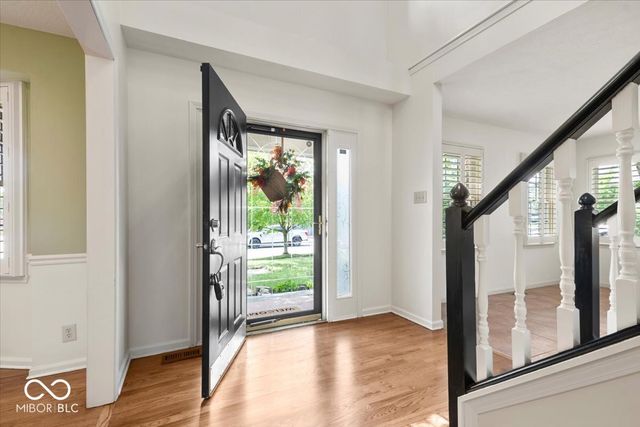 10480 Greenway Drive, Fishers, IN 46037