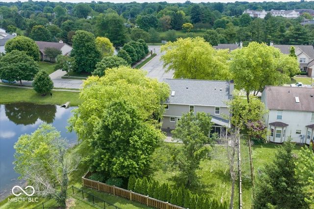 10480 Greenway Drive, Fishers, IN 46037