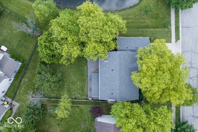 10480 Greenway Drive, Fishers, IN 46037