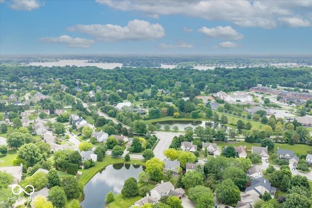 10480 Greenway Drive, Fishers, IN 46037