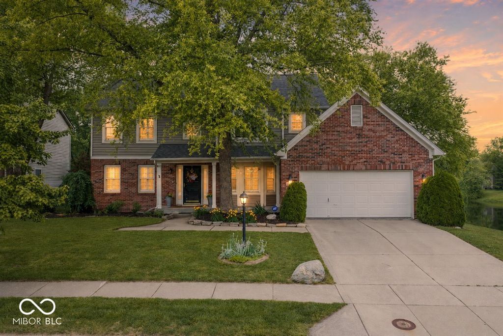 10480 Greenway Drive, Fishers, IN 46037
