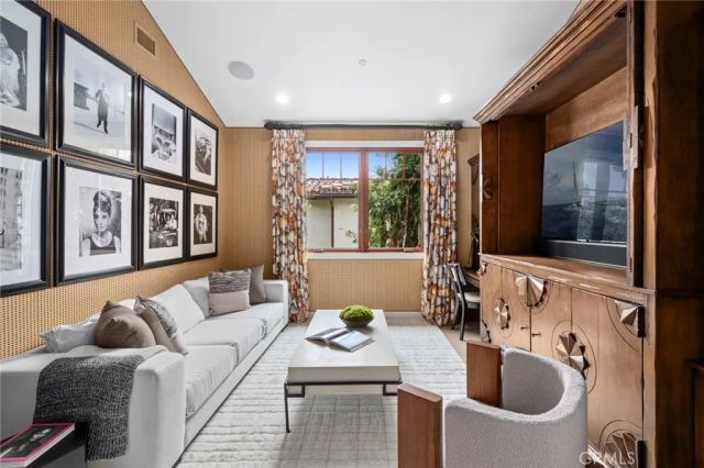 2238 Channel Road, Newport Beach, CA 92661