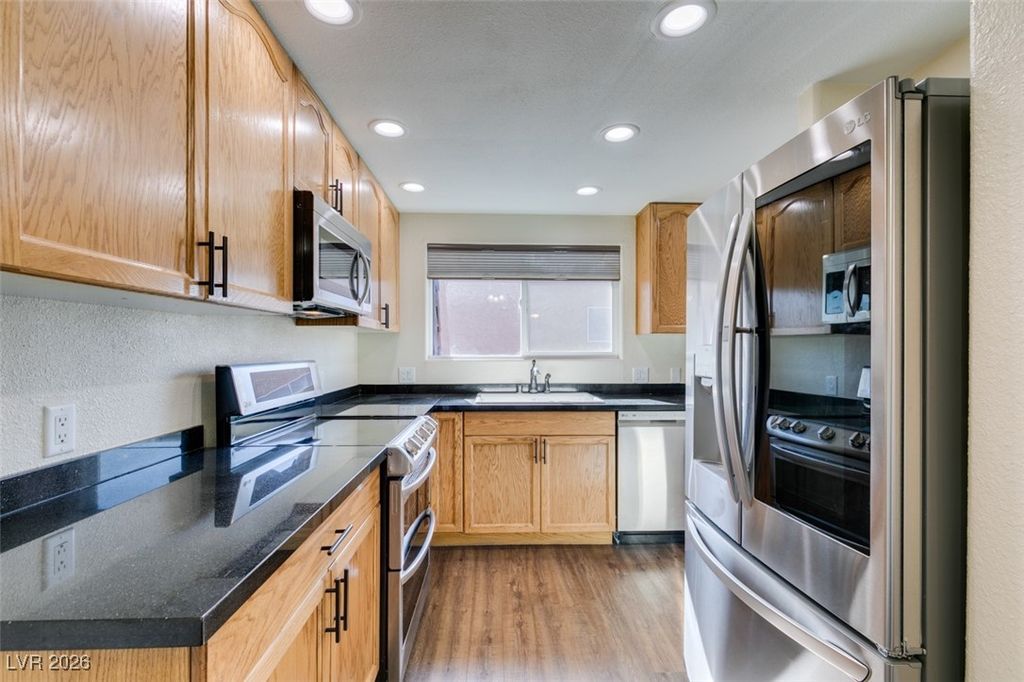 Image 3 of property listing at 4626 Grand Drive 4, Las Vegas, NV 89169
