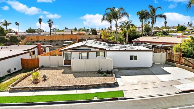 8937 Hammond Dr, San Diego, CA 92123