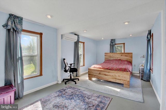 7950 GLENVILLE RD, Glenville, PA 17329
