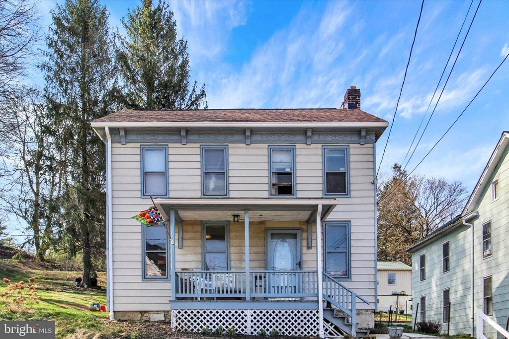 7950 GLENVILLE RD, Glenville, PA 17329