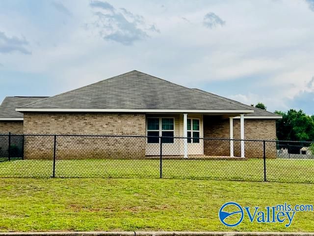 132 Ladd Road, Huntsville, AL 35811