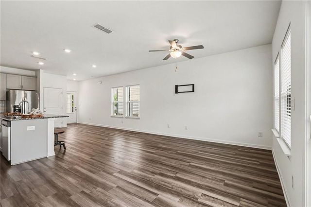 5473 Plain Field Lane, Lilburn, GA 30047