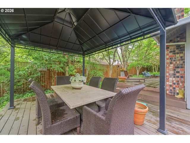 5765 Sw 152ND Ave, Beaverton, OR 97007