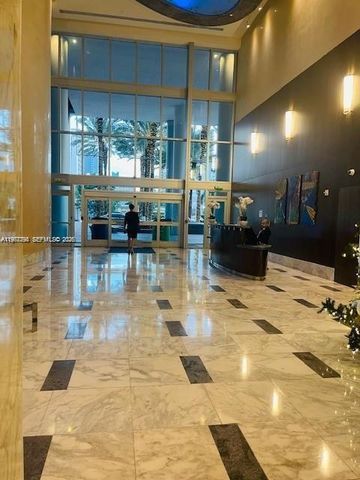 185 SW 7th St 1605, Miami, FL 33130