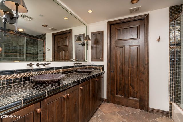 7175 E Camelback Road 1201, Scottsdale, AZ 85251