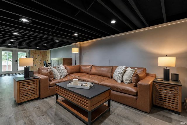 4008 W Oregon Street, Evansville, IN 47720