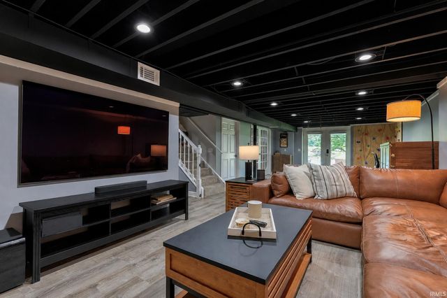 4008 W Oregon Street, Evansville, IN 47720