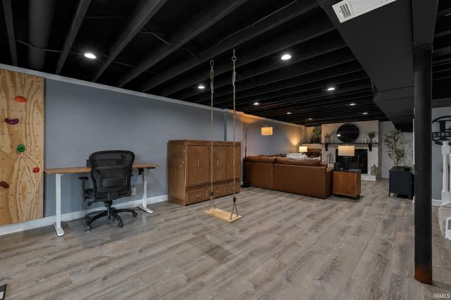 4008 W Oregon Street, Evansville, IN 47720