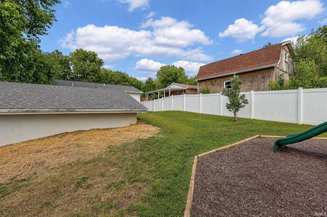4008 W Oregon Street, Evansville, IN 47720