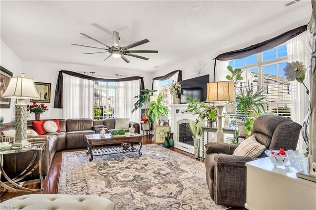 1309 Cheriton LN, Suffolk, VA 23434