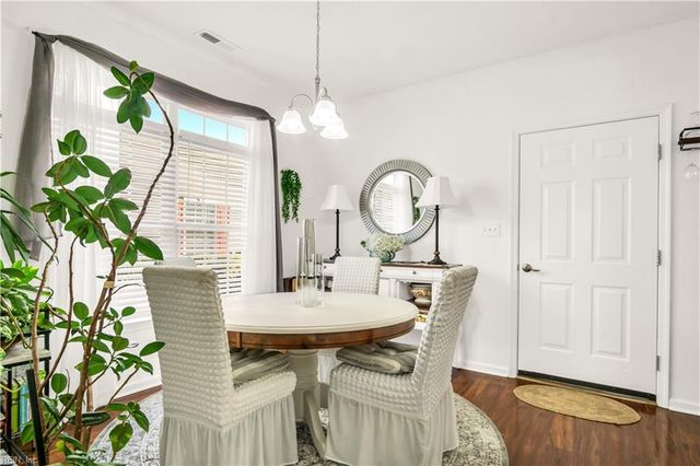 1309 Cheriton LN, Suffolk, VA 23434