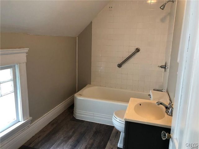 139 Strong Avenue, Syracuse, NY 13210