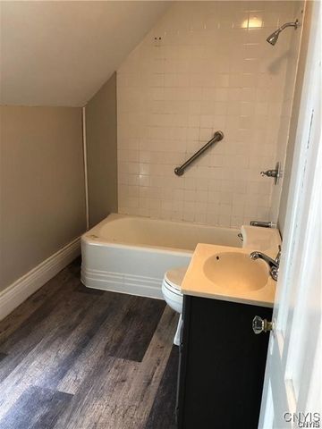 139 Strong Avenue, Syracuse, NY 13210