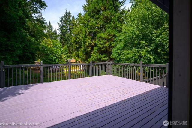 19306 74th Avenue W, Lynnwood, WA 98036