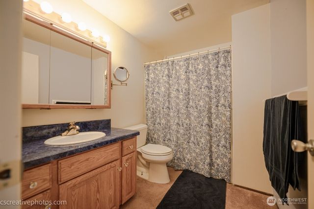19306 74th Avenue W, Lynnwood, WA 98036