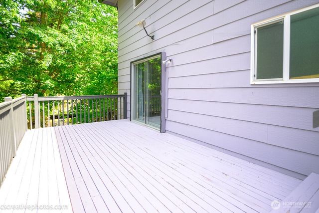19306 74th Avenue W, Lynnwood, WA 98036