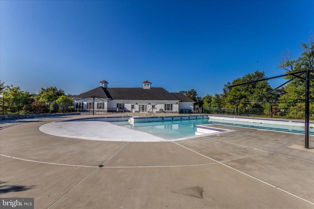 Image 120 of property listing at 22109 WINDING WOODS WAY, Clarksburg, MD 20871