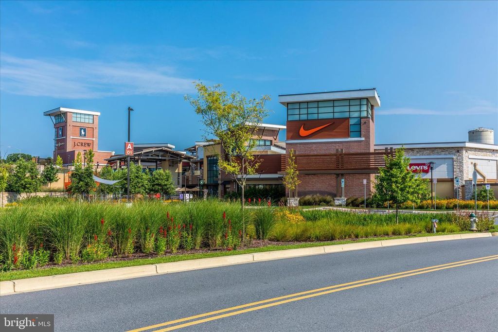 Image 137 of property listing at 22109 WINDING WOODS WAY, Clarksburg, MD 20871