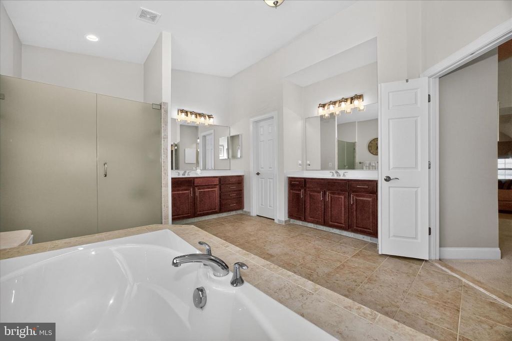 Image 71 of property listing at 22109 WINDING WOODS WAY, Clarksburg, MD 20871