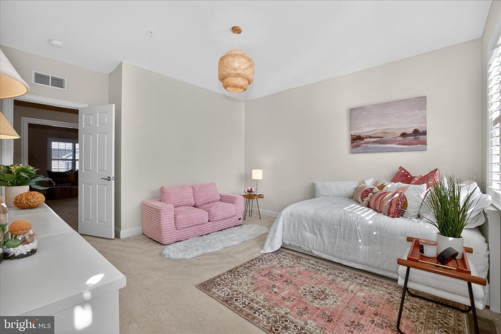 Image 75 of property listing at 22109 WINDING WOODS WAY, Clarksburg, MD 20871