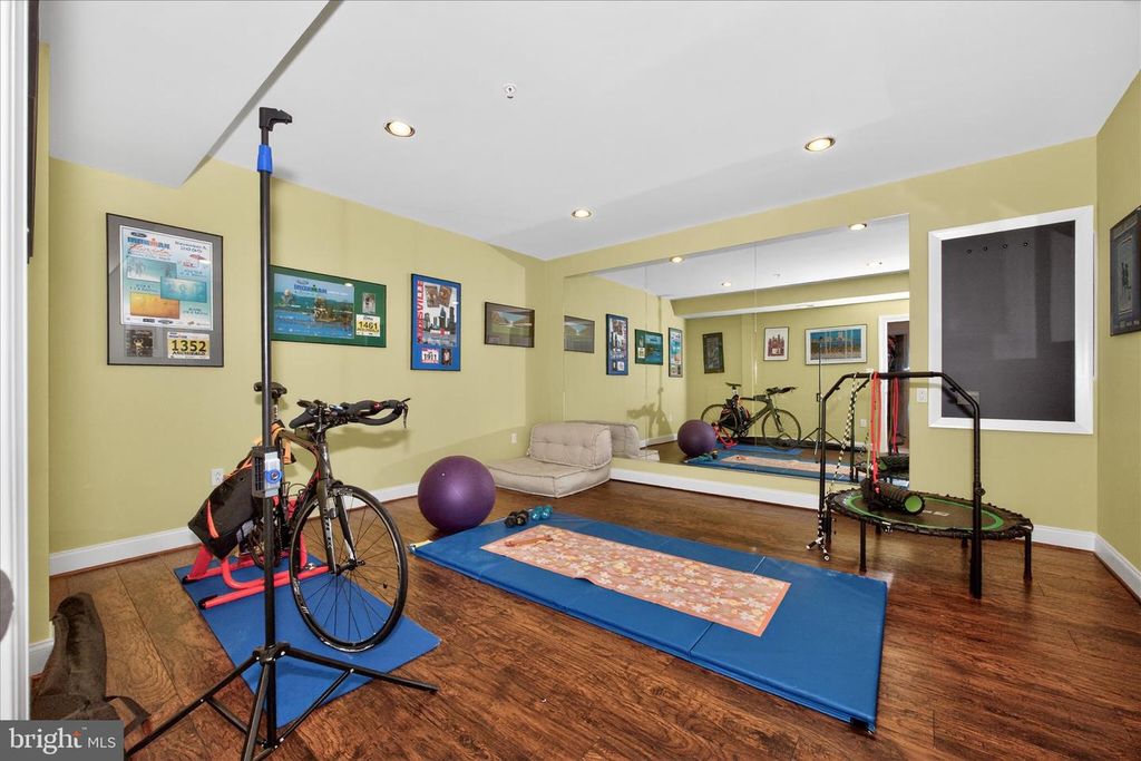 Image 85 of property listing at 22109 WINDING WOODS WAY, Clarksburg, MD 20871