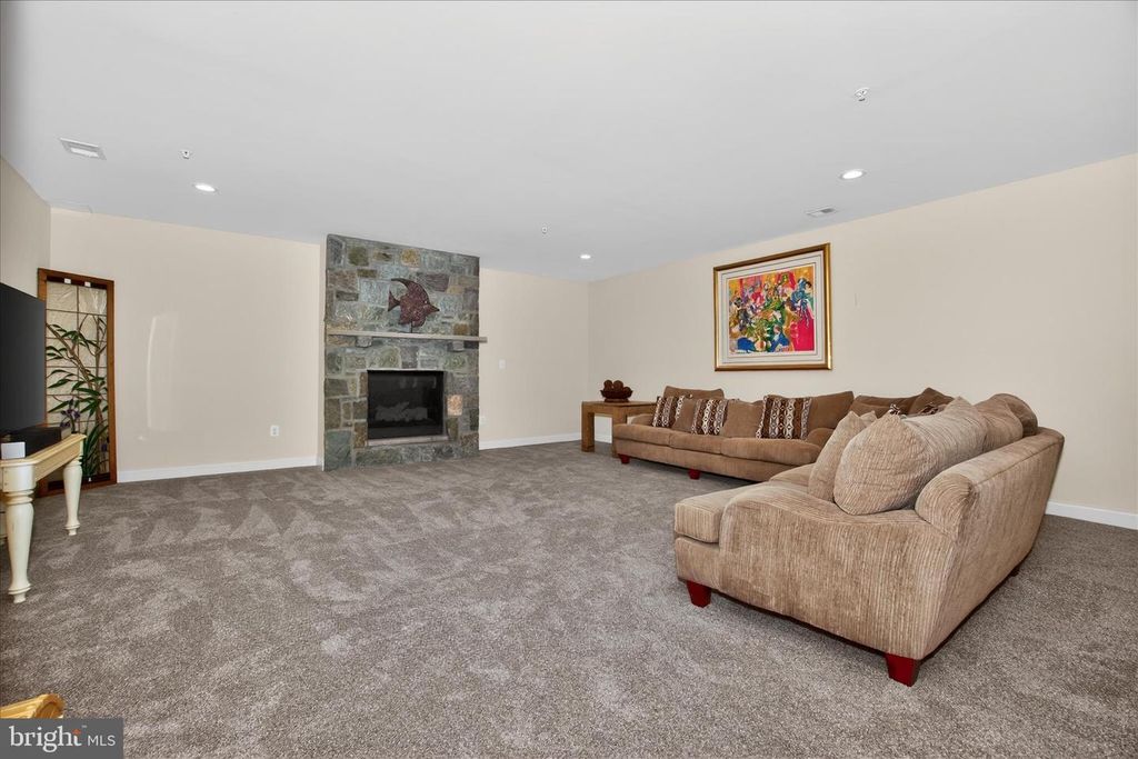 Image 92 of property listing at 22109 WINDING WOODS WAY, Clarksburg, MD 20871